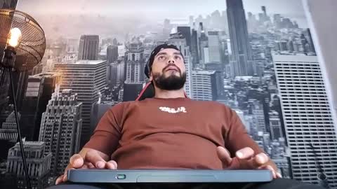 Snapshot of jakeskye chatting on December 6, 2024, 2:13 am JakeSkye online show from December 6, 2024, 2:13 am