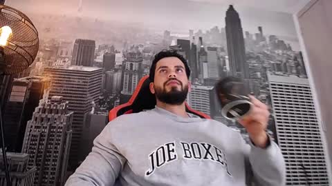 Snapshot of jakeskye chatting on December 8, 2024, 11:57 am JakeSkye online show from December 8, 2024, 11:57 am