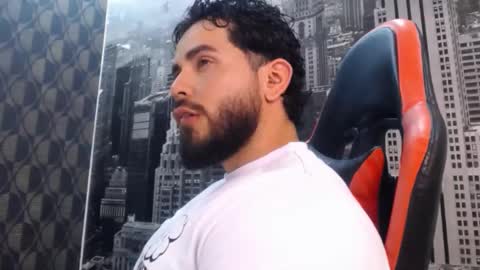 Snapshot of jakeskye chatting on January 24, 2025, 3:22 am JakeSkye online show from January 24, 2025, 3:22 am