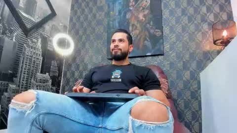 Snapshot of jakeskye chatting on November 15, 2025, 2:46 pm JakeSkye online show from November 15, 2025, 2:46 pm