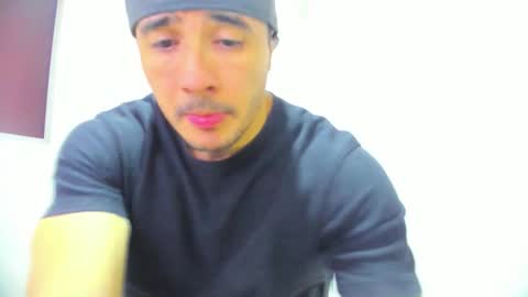 jakestone_1 online show from January 31, 2026, 8:18 pm