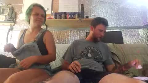 Snapshot of jakesway chatting on April 16, 2026, 11:29 pm jakesway online show from April 16, 2026, 11:29 pm