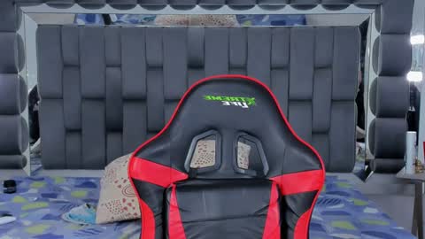 my name is sebas If you come here dont hesitate to say hello Im a guy who really likes having conversations and having hot online show from January 23, 2025, 4:19 am