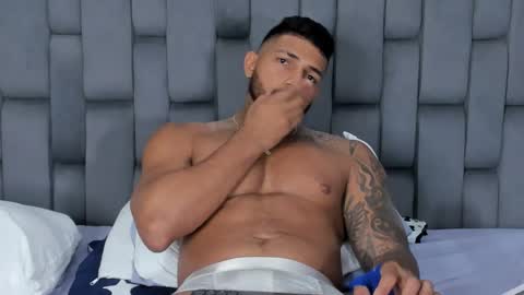 my name is sebas If you come here dont hesitate to say hello Im a guy who really likes having conversations and having hot online show from February 28, 2025, 1:37 am