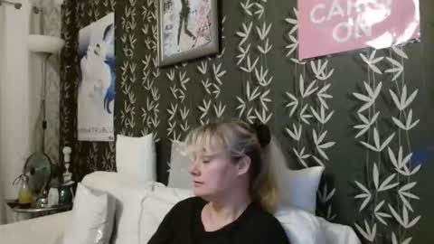 Snapshot of jakkilouise chatting on November 23, 2025, 5:35 pm JAKKI LOUISE pornstar online show from November 23, 2025, 5:35 pm