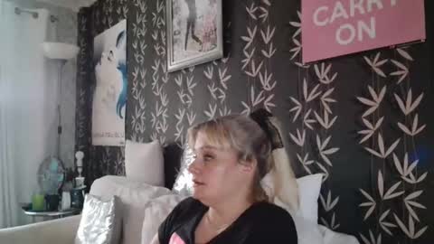 Snapshot of jakkilouise chatting on June 2, 2026, 4:53 pm JAKKI LOUISE pornstar online show from June 2, 2026, 4:53 pm