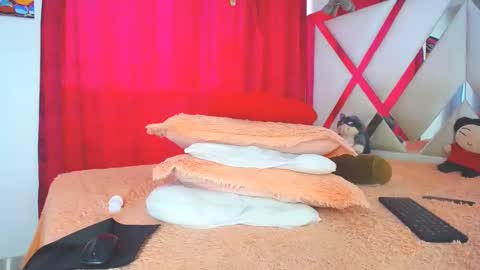 Snapshot of jakson_hot chatting on February 27, 2025, 10:42 pm pipe online show from February 27, 2025, 10:42 pm