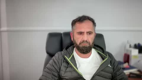 jam0786 online show from November 10, 2025, 5:39 am