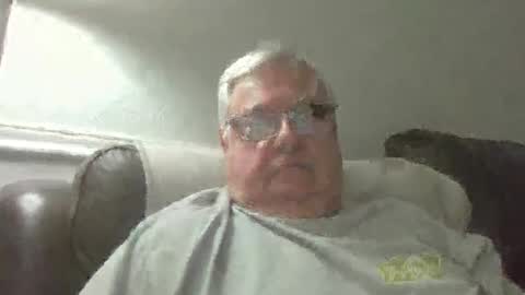 Snapshot of jam65 chatting on November 24, 2025, 1:33 pm jam65 online show from November 24, 2025, 1:33 pm