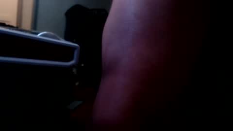 what you in too online show from January 8, 2025, 12:47 pm