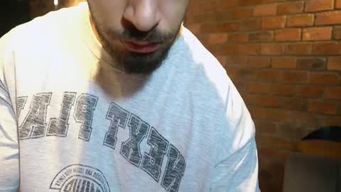 Snapshot of james_axel chatting on March 29, 2026, 1:55 pm James Axel online show from March 29, 2026, 1:55 pm