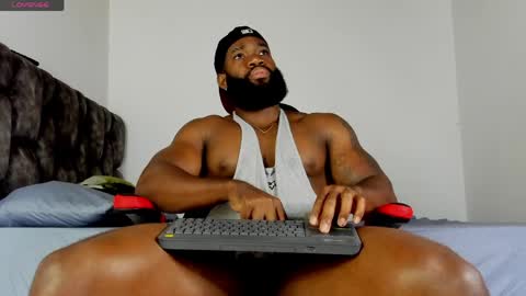 Snapshot of james_bbcmuscle chatting on May 2, 2026, 9:03 am James BBC online show from May 2, 2026, 9:03 am