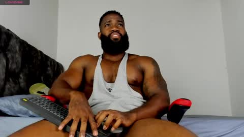 Snapshot of james_bbcmuscle chatting on May 25, 2026, 7:09 pm James BBC online show from May 25, 2026, 7:09 pm