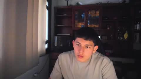 james_cr online show from January 20, 2025, 2:46 pm