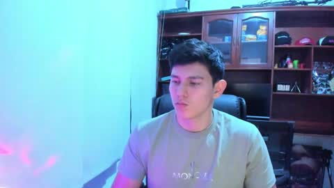 james_cr online show from February 2, 2025, 10:46 am