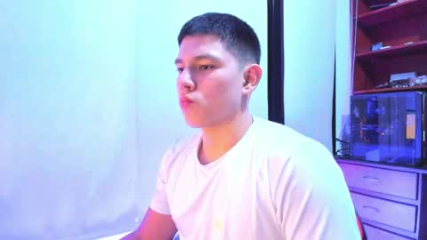 james_cr online show from February 16, 2025, 4:09 am