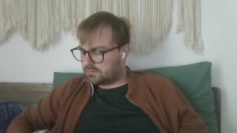 James Heron online show from March 6, 2025, 4:07 pm