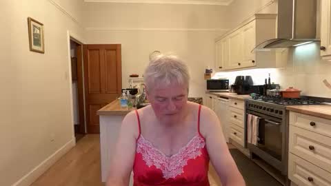 Snapshot of jamesandroid chatting on February 6, 2026, 4:43 pm jamesandroid online show from February 6, 2026, 4:43 pm