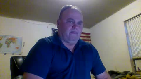 Hey online show from January 14, 2025, 11:37 pm