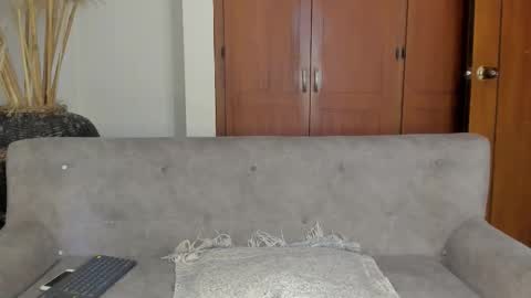 Snapshot of jamesinked_ chatting on December 1, 2025, 7:52 pm Jamesinked online show from December 1, 2025, 7:52 pm