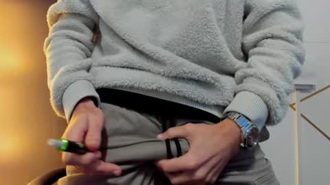 Snapshot of jamesmyersx chatting on January 2, 2025, 9:22 am JamesMyers online show from January 2, 2025, 9:22 am