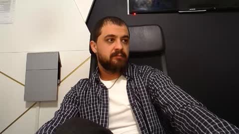 Snapshot of jamesmyersx chatting on October 12, 2025, 4:33 am JamesMyers online show from October 12, 2025, 4:33 am