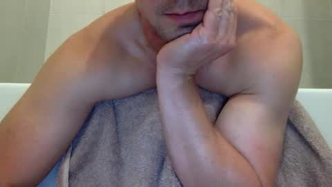 jamesnewtron online show from October 14, 2025, 2:45 am