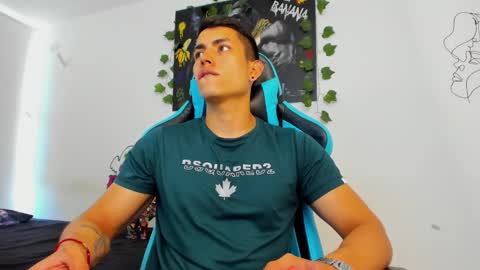 Jamess hott online show from December 20, 2024, 1:43 pm