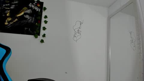 Jamess hott online show from December 22, 2024, 12:39 am