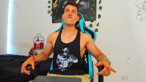 Jamess hott online show from February 10, 2025, 9:36 pm