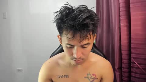 jamesthebigcockxxx online show from January 27, 2025, 11:11 am