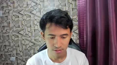 jamesthebigcockxxx online show from September 9, 2025, 12:32 am