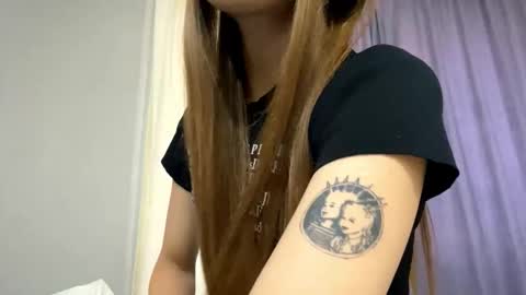 Milena online show from September 12, 2025, 2:17 pm