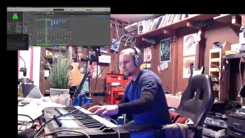 Snapshot of jameswebbscope chatting on February 27, 2025, 7:01 am Jameswebbscope online show from February 27, 2025, 7:01 am