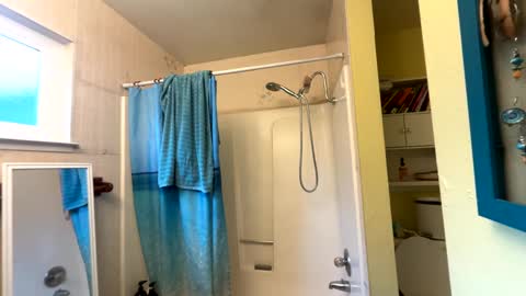 Snapshot of jameswebbscope chatting on March 2, 2025, 11:31 pm Jameswebbscope online show from March 2, 2025, 11:31 pm