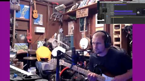 Snapshot of jameswebbscope chatting on November 17, 2025, 8:31 am Jameswebbscope online show from November 17, 2025, 8:31 am