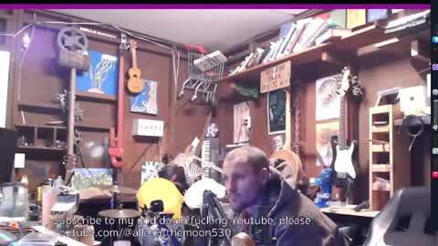 Snapshot of jameswebbscope chatting on November 18, 2025, 8:19 am Jameswebbscope online show from November 18, 2025, 8:19 am