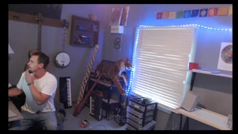 Snapshot of jameswebbscope chatting on May 2, 2026, 10:04 pm Jameswebbscope online show from May 2, 2026, 10:04 pm