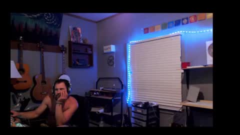 Snapshot of jameswebbscope chatting on May 20, 2026, 11:05 am Jameswebbscope online show from May 20, 2026, 11:05 am