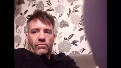 jamie198307 online show from April 3, 2026, 1:58 am