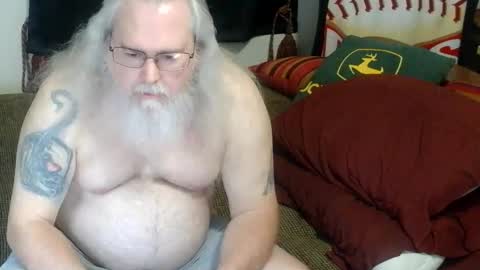 jamielove1975 online show from June 7, 2026, 6:55 pm