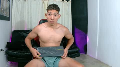 Jamithindependent model online show from April 10, 2026, 9:25 am