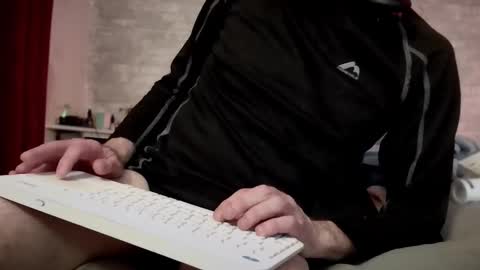 Snapshot of jamram2 chatting on November 16, 2025, 2:06 am Jamram2 online show from November 16, 2025, 2:06 am