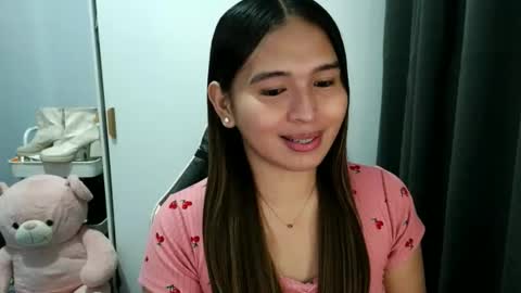 YOUR LOVELY JANE online show from November 19, 2025, 9:26 pm