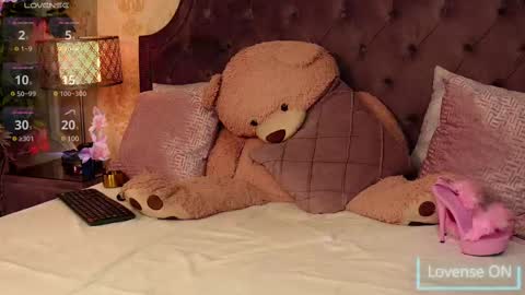 JaneDevine online show from February 13, 2025, 9:30 am