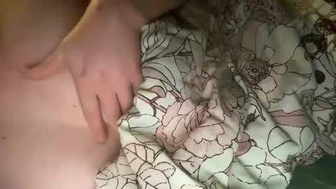 Lydia Drake online show from December 22, 2025, 7:49 am