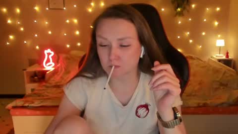Jane online show from June 15, 2026, 7:38 pm