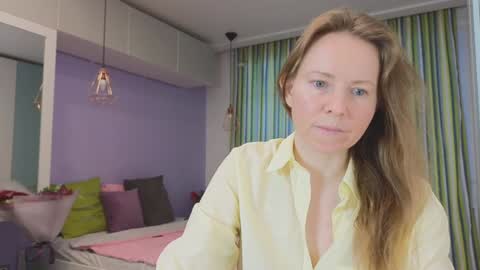 janepearl online show from January 13, 2025, 11:08 am