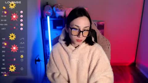 Snapshot of janeroger chatting on May 19, 2026, 1:11 am Jane Roger online show from May 19, 2026, 1:11 am