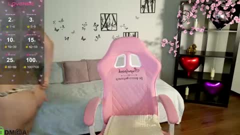 Snapshot of janetcensley chatting on May 17, 2026, 9:38 am Alexia online show from May 17, 2026, 9:38 am